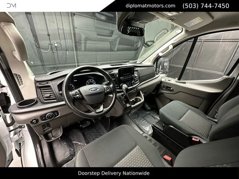 Used 2024 Ford Transit 250 Low Roof w/ Exterior Upgrade Package image 16