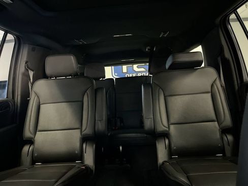 Used 2021 GMC Yukon XL Denali w/ Denali Ultimate Package AWD/4WD image 23