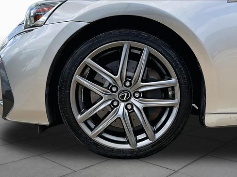 Used 2017 Lexus IS 200t F Sport w/ F Sport Package RWD image 11