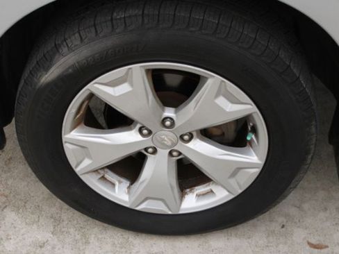 Used 2014 Subaru Forester 2.5i Touring image 26