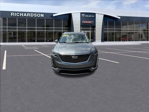 Used 2020 Cadillac XT6 Premium Luxury image 9