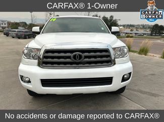 Used 2014 Toyota Sequoia SR5 AWD/4WD video 2
