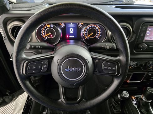 Used 2021 Jeep Wrangler Sport image 16