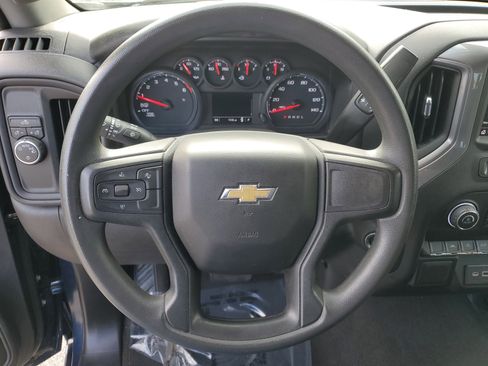 Used 2022 Chevrolet Silverado 1500 Custom image 21