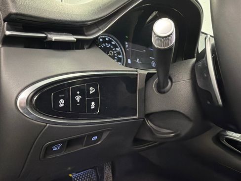 Used 2025 Genesis GV70 2.5T image 30