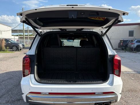 Used 2024 Hyundai Palisade Calligraphy image 13