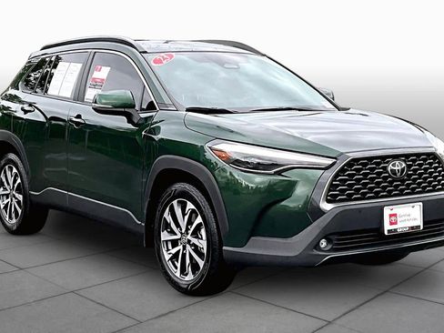 Certified 2023 Toyota Corolla Cross XLE w/ Convenience Package image 2