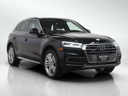 Used 2018 Audi Q5 Prestige w/ Prestige Package image 7