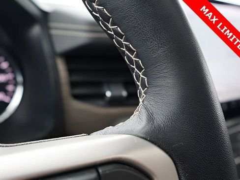 Used 2023 Ford Expedition Max Limited image 36