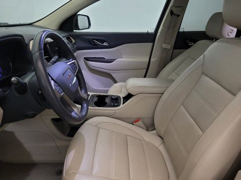 Used 2020 GMC Acadia Denali AWD/4WD image 17