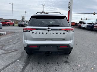 New 2025 Nissan Pathfinder SV w/ SV Premium Package video 4