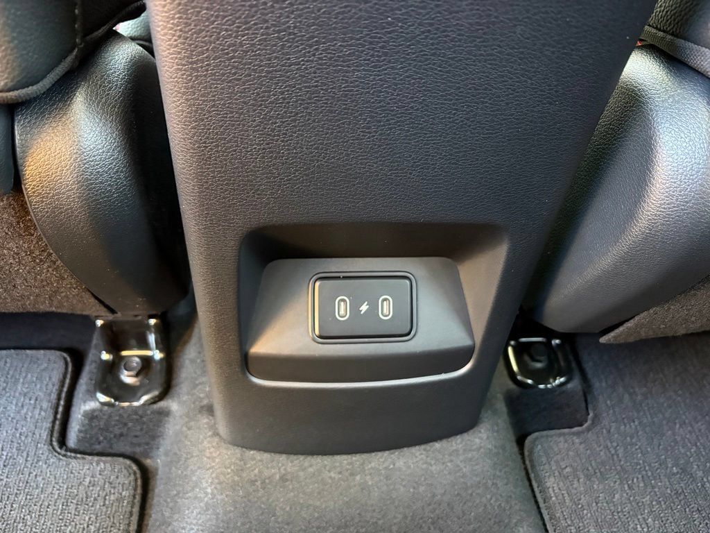 Used 2025 Kia Soul GT-Line w/ GT-Line Technology Package FWD image 23