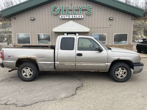 Used 2003 Chevrolet Silverado 1500 LS image 1