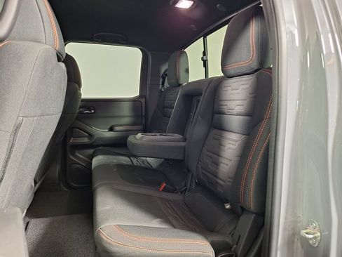 Used 2025 Nissan Frontier Pro-X RWD image 22