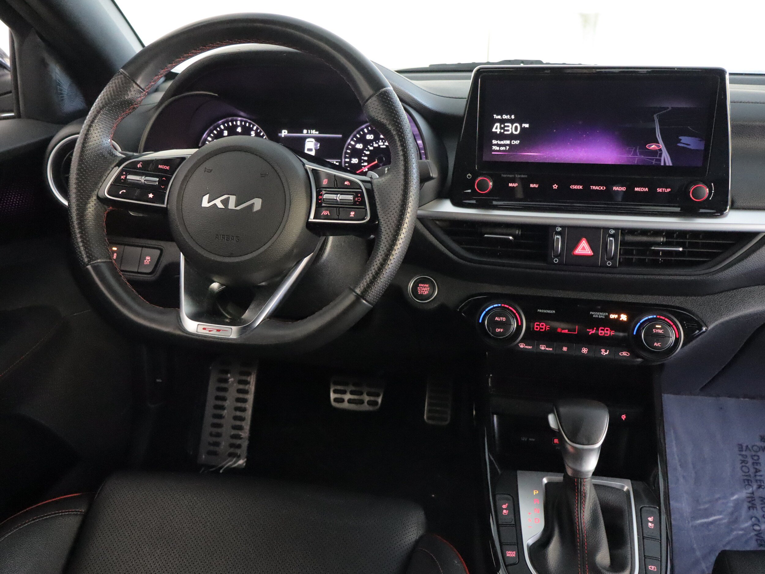 Used 2023 Kia Forte GT w/ GT2 Package FWD image 2