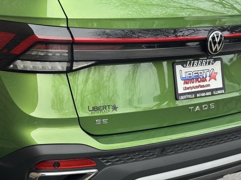 New 2026 Volkswagen Taos SE AWD/4WD image 23