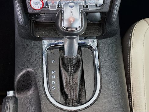 Used 2017 Ford Mustang Premium w/ Ecoboost Performance Package image 23