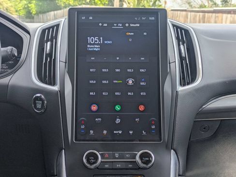 Used 2024 Ford Edge Titanium AWD/4WD image 18