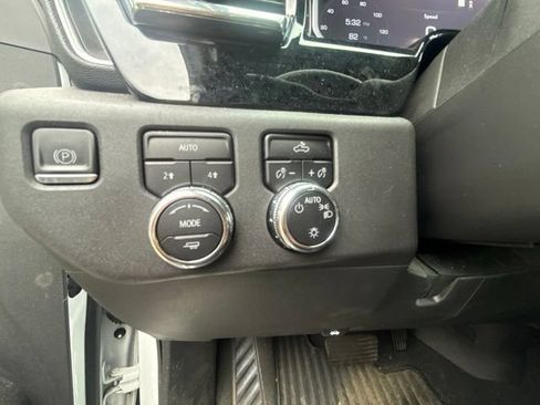 Used 2023 GMC Sierra 1500 SLE AWD/4WD image 8