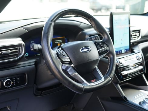 Used 2021 Ford Explorer ST w/ Equipment Group 401A AWD/4WD image 12