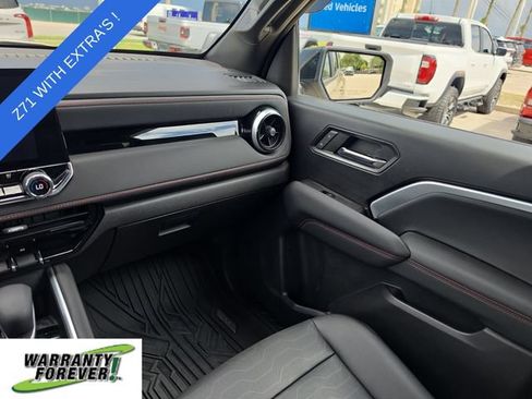 Used 2023 Chevrolet Colorado Z71 w/ Z71 Convenience Package 2 AWD/4WD image 9