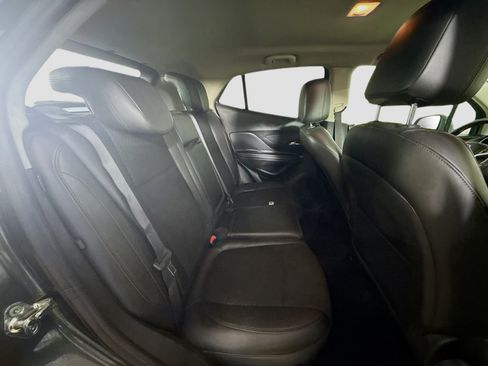 Used 2018 Buick Encore Preferred image 27