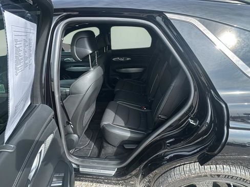 Used 2025 Genesis GV70 2.5T Sport Prestige w/ Sport Prestige Package image 10