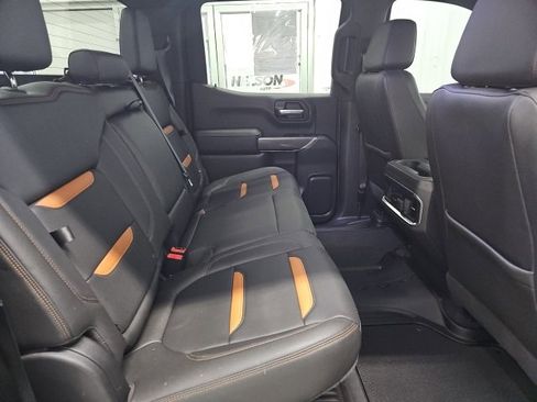 Used 2021 GMC Sierra 1500 AT4 image 16