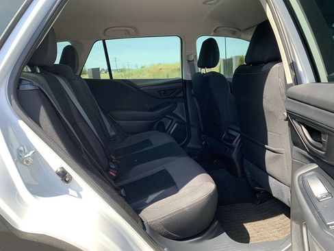 Used 2024 Subaru Outback AWD/4WD image 27