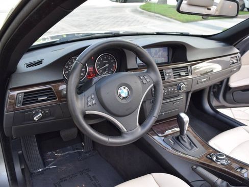 Used 2013 BMW 328i Convertible RWD image 47
