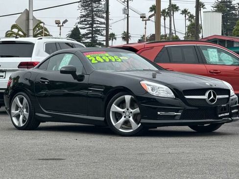 Used 2015 Mercedes-Benz SLK 350 image 2