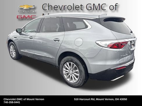 Used 2023 Buick Enclave Premium image 3