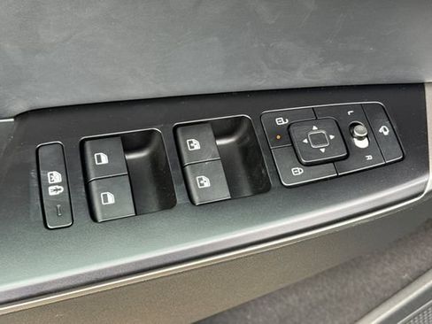 New 2026 Kia EV6 Light RWD image 13