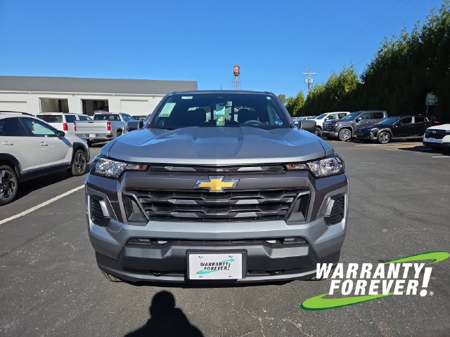 New 2026 Chevrolet Colorado LT w/ Advanced Trailering Package AWD/4WD image 2
