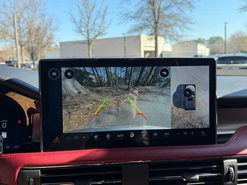 Certified 2023 Lincoln Corsair Reserve w/ Equipment Group 201A image 11