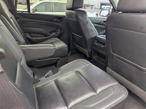 Used 2019 Chevrolet Tahoe LT w/ Luxury Package image 6
