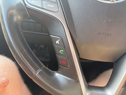 Used 2013 Hyundai Santa Fe Sport image 22