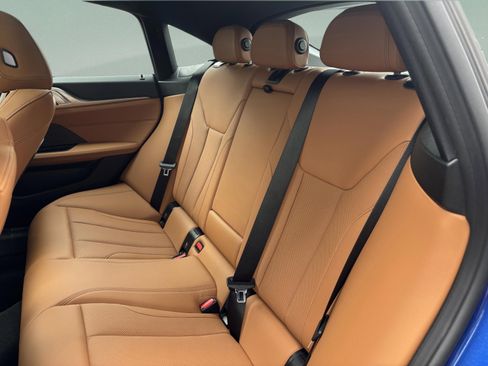 Certified 2025 BMW M440i image 29