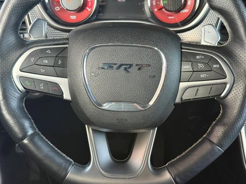 Used 2015 Dodge Challenger SRT Hellcat RWD image 49