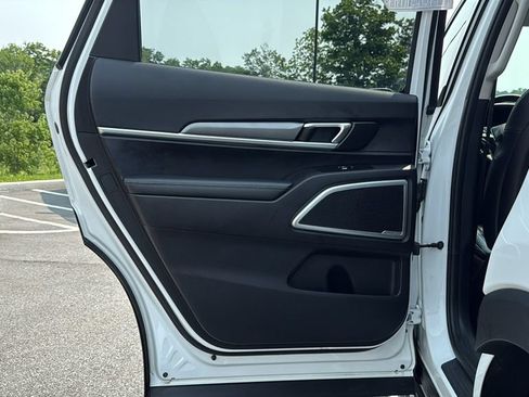 Used 2021 Kia Telluride S AWD/4WD image 24