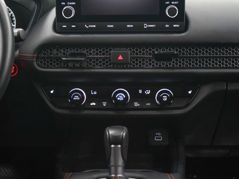Used 2024 Honda HR-V Sport image 16