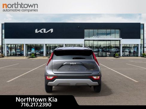New 2025 Kia Niro EX image 6