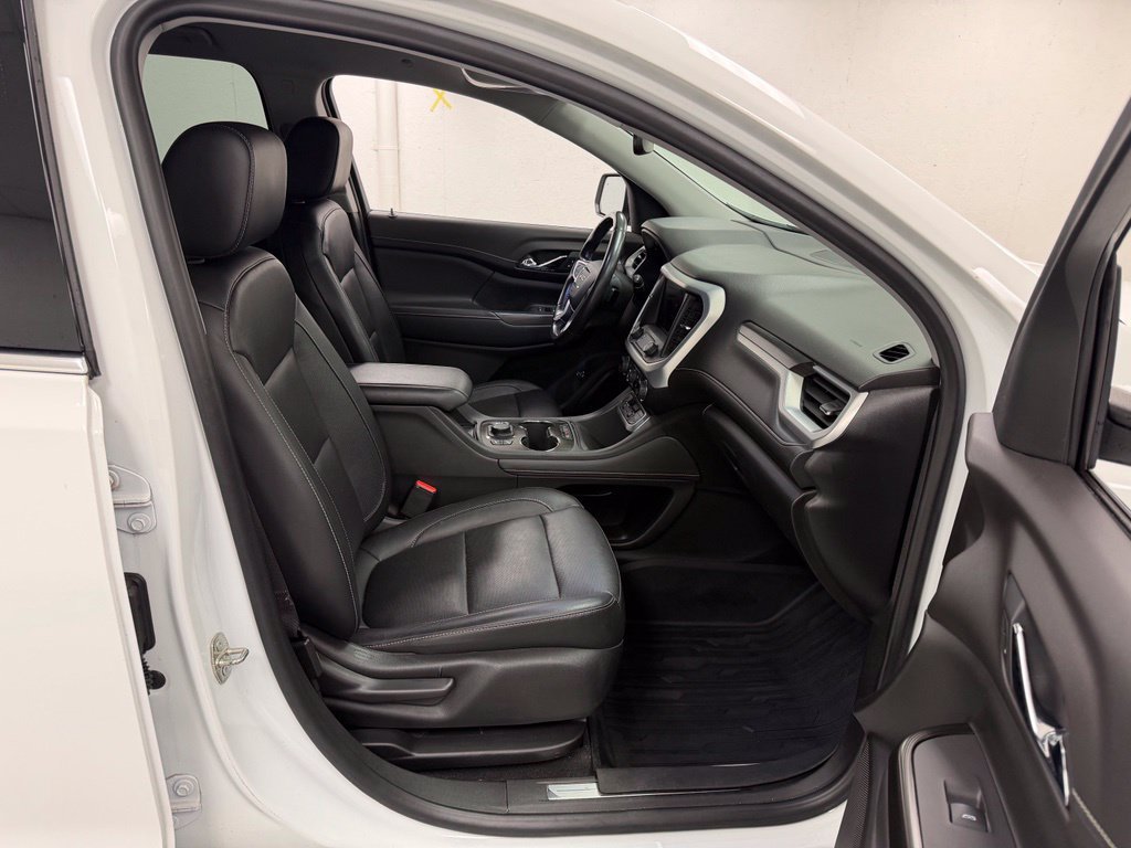 Used 2020 GMC Acadia SLT w/ Driver Alert Package II FWD image 9