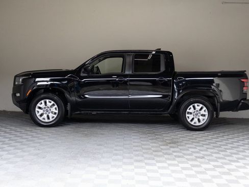 Used 2024 Nissan Frontier SV w/ SV Convenience Package RWD image 7