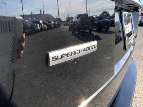 Used 2016 Land Rover Range Rover Long Wheelbase Supercharged image 8