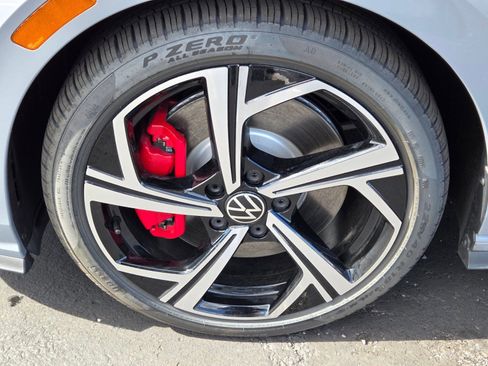 New 2025 Volkswagen GTI SE FWD image 5