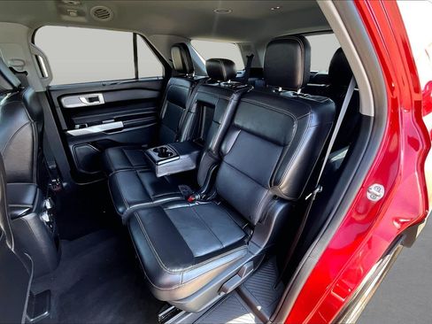 Used 2021 Ford Explorer Limited AWD/4WD image 27