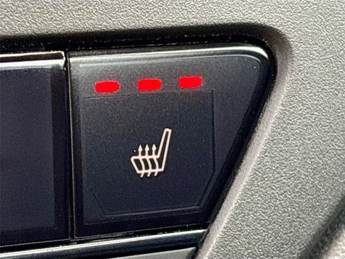 Certified 2025 Honda Accord SE image 22