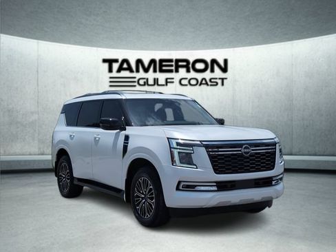 Used 2025 Nissan Armada Platinum RWD image 9