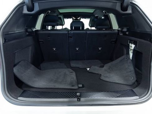 Used 2025 BMW X3 xDrive30i w/ Premium Package image 9